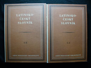 náhled knihy - Latinsko-český slovník