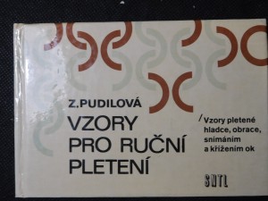 náhled knihy - Vzory pro ruční pletení : vzory pletené hladce, obrace, anímáním a křížením ok