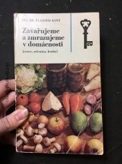 náhled knihy - Zavařujeme a zmrazujeme v domácnosti (ovoce, zelenina, houby)