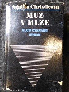 náhled knihy - Muž v mlze : 20 detektivních povídek