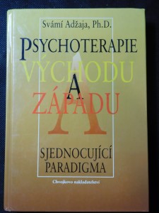 náhled knihy - Psychoterapie Východu a Západu : sjednocující paradigma