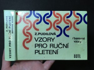 náhled knihy - Vzory pro ruční pletení: barevné vzory