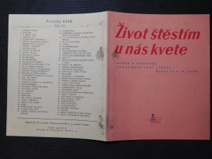 náhled knihy - Život štěstím u nás kvete ukrajinský text lidový