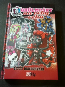 náhled knihy - Monster High. Ghúlmošky na věky věků