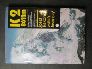 náhled knihy - K2 8611m, Příběh horolezce, který bez použití kyslíkového přístroje vystoupil na druhou nejvyšší horu světa