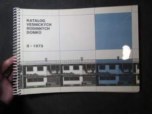 náhled knihy - Katalog vesnických rodinných domků II-1973