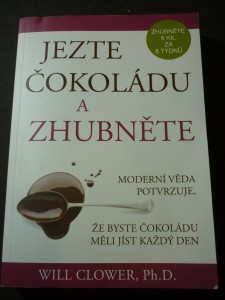 náhled knihy - Jezte čokoládu a zhubněte : moderní věda potvrzuje, že byste čokoládu měli jíst každý den