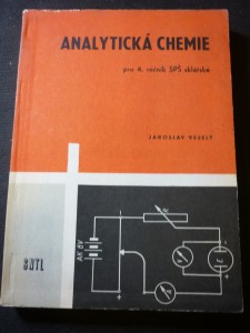 náhled knihy - Analytická chemie cukrovarnická pro 4. ročník středních průmyslových škol potravinářské technologie