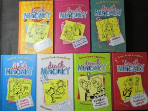 náhled knihy - Deník Mimoňky - 7 dílů