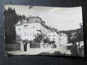 náhled knihy - Karlovy Vary - Křižíkova ulice - lázeňské ústavy ROH