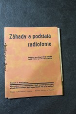 náhled knihy - Záhady a podstata radiofonie : snadno pochopitelný výklad tajů těžko pochopitelných