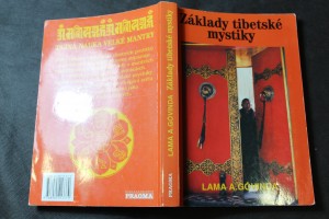 náhled knihy - Základy tibetské mystiky : Podle esoterických nauk Velké mantry Óm mani padme húm