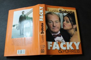 náhled knihy - Dvě facky & pohřeb