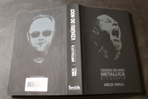 náhled knihy - Vzhůru do noci : Metallica : biografie