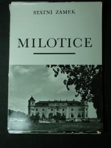 náhled knihy - státní zámek Milotice soubor 12 fotopohlednic