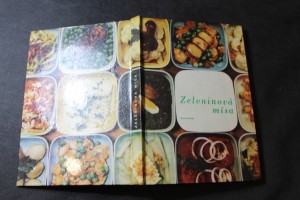 náhled knihy - Zeleninová mísa : 400 receptů na jídla z různých zelenin : Z příspěvků zaslaných do soutěže Zeleninová mísa, poř. v r. 1958