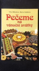 náhled knihy - Pečeme na vánoční svátky
