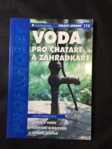 náhled knihy - Voda pro chataře a zahrádkáře