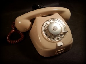 náhled knihy - telefonní přístroj vytáčecí TESLA 3FP 12043 (Tesla - 1967)