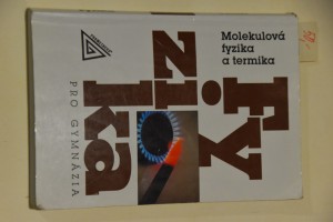 náhled knihy - Fyzika pro gymnázia. Molekulová fyzika a termika