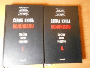 náhled knihy - Černá kniha komunismu : zločiny, teror, represe I., II.,