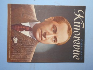náhled knihy - Kinorevue: Obrázkový filmový týdeník, čís. 49., roč. VI.