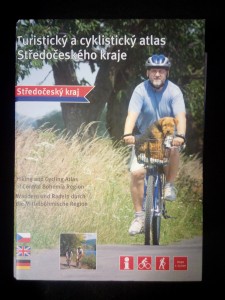 náhled knihy - Turistický a cyklistický atlas Středočeského kraje