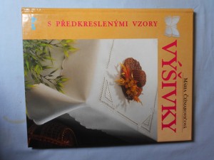 náhled knihy - Výšivky