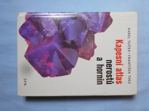 náhled knihy - Kapesní atlas nerostů a hornin