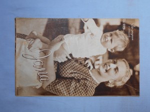 náhled knihy - Jana (režie: Robert Land a Emil Synek)