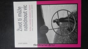 náhled knihy - Život ti může nabídnout víc: Kniha o mentální anorexii a bulimii