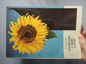 náhled knihy - Aranžování a vazba květin