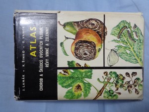 náhled knihy - Atlas chorob a škůdců ovocných plodin, révy vinné a zeleniny