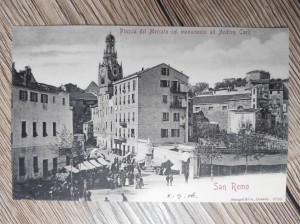 náhled knihy - Piazza del Mercato col monumento ad Andrea Carli. San Remo.