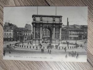 náhled knihy - 221 Marseille. - Arc de Triomphe at Place d'Aix. - LL.