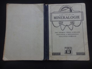 náhled knihy - Mineralogie pro 7. třídu gymnasií, reálných a reformních reálných gymnasií