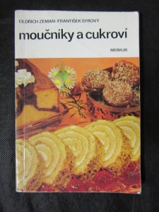 náhled knihy - Moučníky a cukroví
