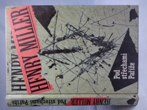 náhled knihy - Pod střechami Paříže