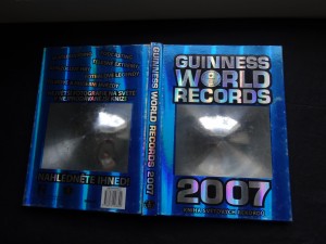 náhled knihy - Guinness world records 2007 kniha světových rekordů