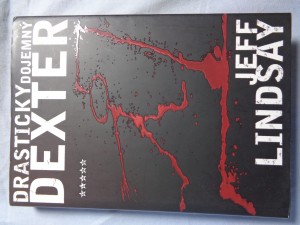 náhled knihy - Drasticky dojemný Dexter