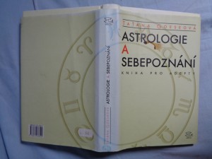 náhled knihy - Astrologie a sebepoznání: kniha pro adepty