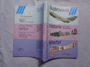 náhled knihy - Ilustrovaná historie letectví : Mikojan MiG-17 ; Hawker Hurricane Mk. I ; Spad S VII
