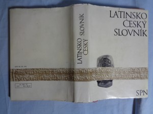 náhled knihy - Latinsko-český slovník
