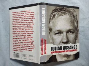 náhled knihy - Julian Assange : neautorizovaná autobiografie