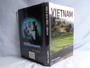 náhled knihy - Vietnam: země rýže a hor
