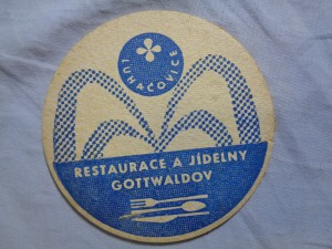 náhled knihy - Pivní podtácek: Luhačovice - Restaurace a jídelny Gottwaldov