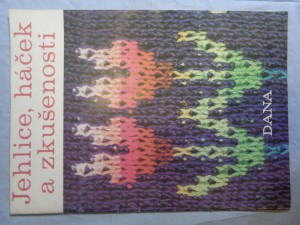 náhled knihy - Jehlice, háček a zkušenosti: Katalog pletení a háčkování