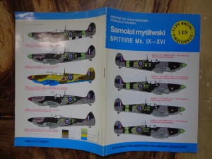 náhled knihy - Samolot myśliwski SPITFIRE Mk. IX-XVI