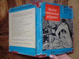 náhled knihy - Opravy televizních přijímačů: Určeno opravářům televizních přijímačů a pokročilým amatérům