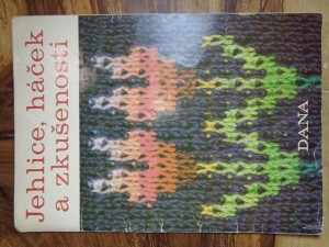 náhled knihy - Jehlice, háček a zkušenosti : Katalog pletení a háčkování